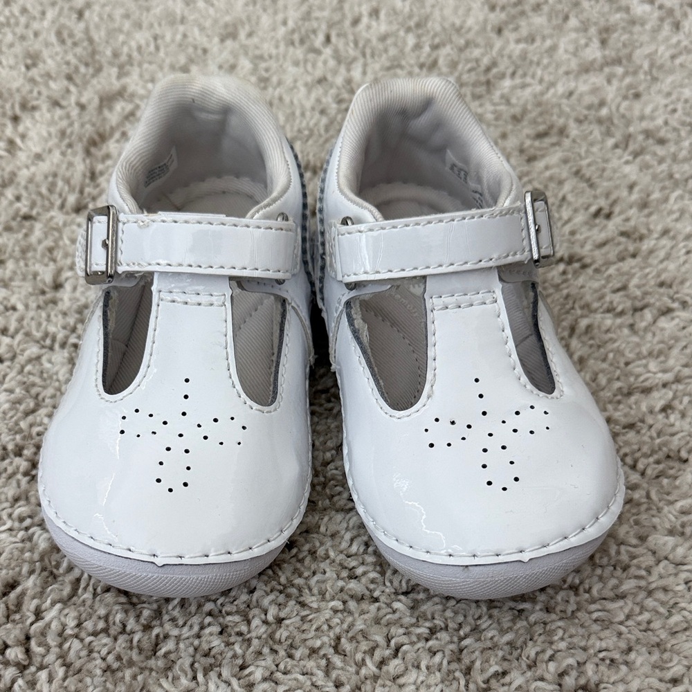 Classic White Patent Mary Jane Kids Shoes